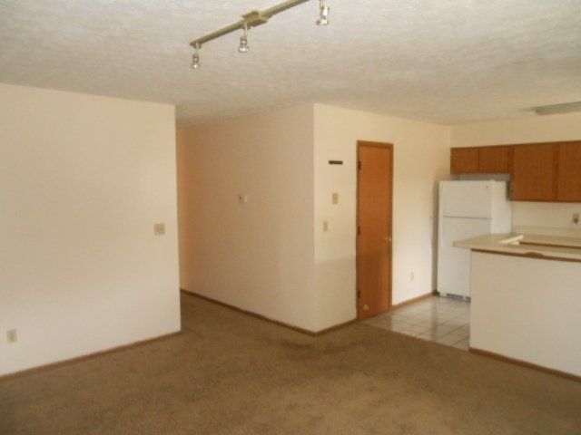 175 E. 13th Ave. Apt. 2A & Apt. 2B- Living Room 03