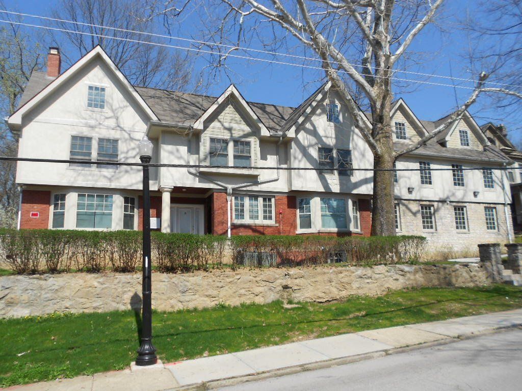 2000 Indianola Ave. Apt. A - Exterior 01