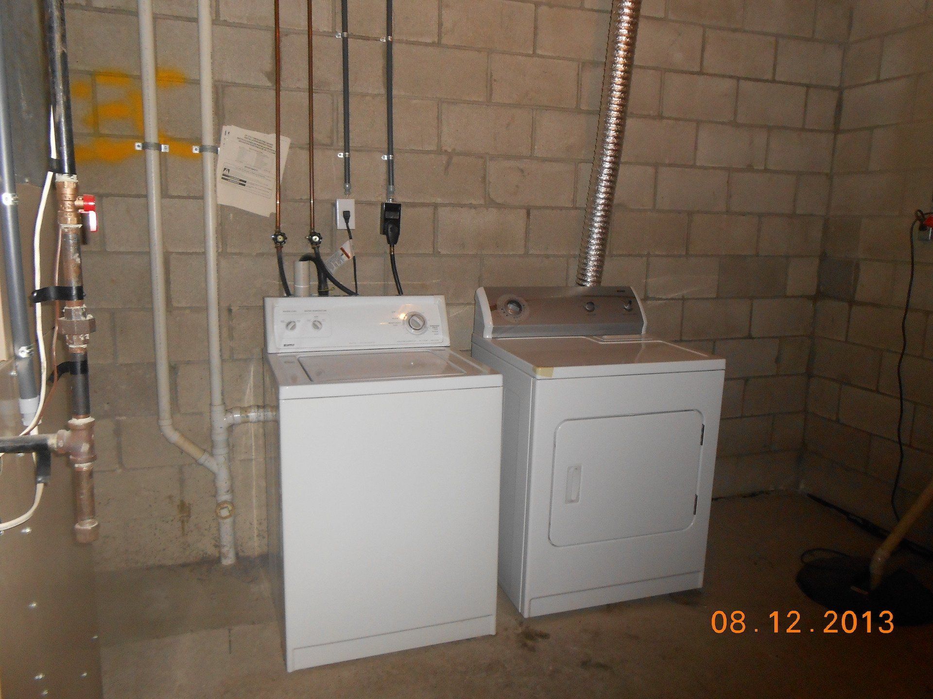 244-246 E. 19th Ave. - In Unit Laundry