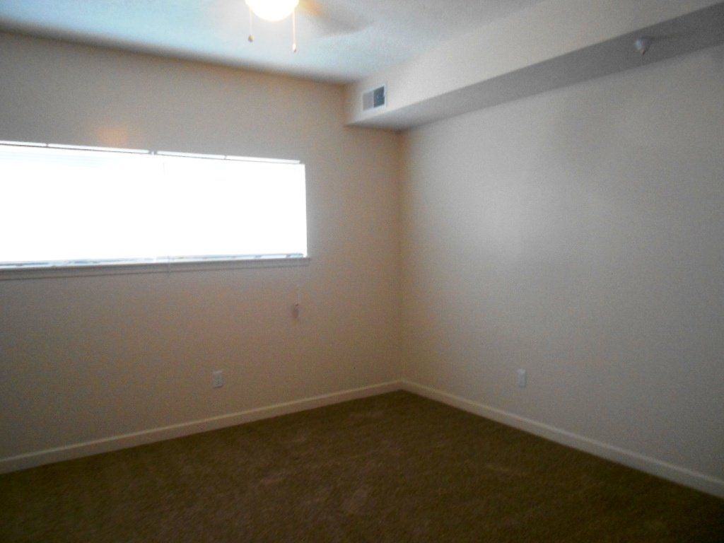 2492-2498 Neil Ave. -Bedroom 07