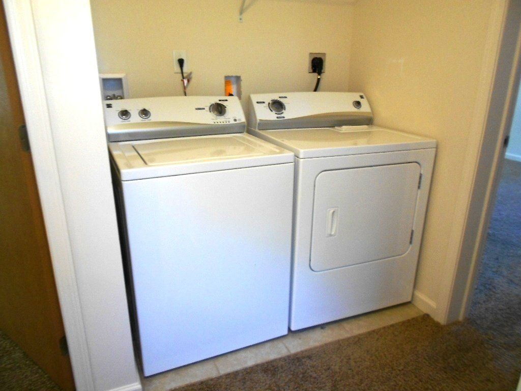 31-wilcox-st- In Unit  laundry 02