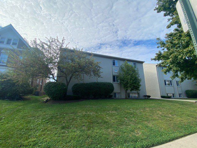 35 E. 12th Ave Apt. 1A exterior