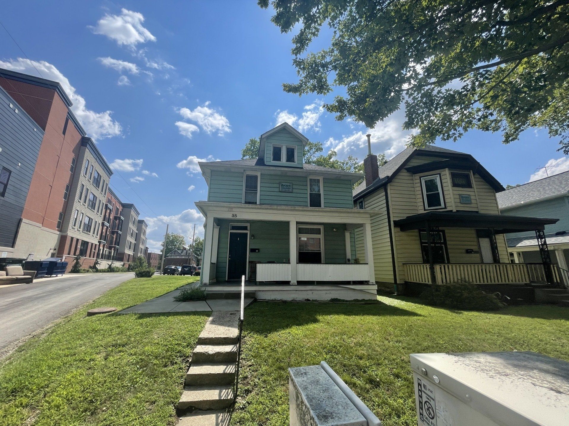 35 W. Oakland Ave exterior