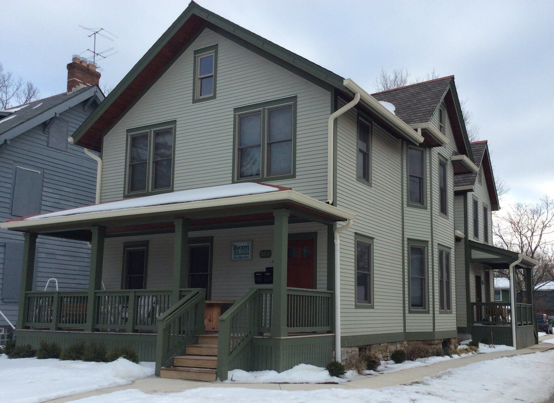 351 E. Northwood - Exterior 01