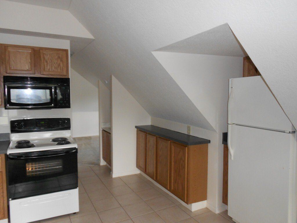 367 W. 6th Ave. #10 interior 3