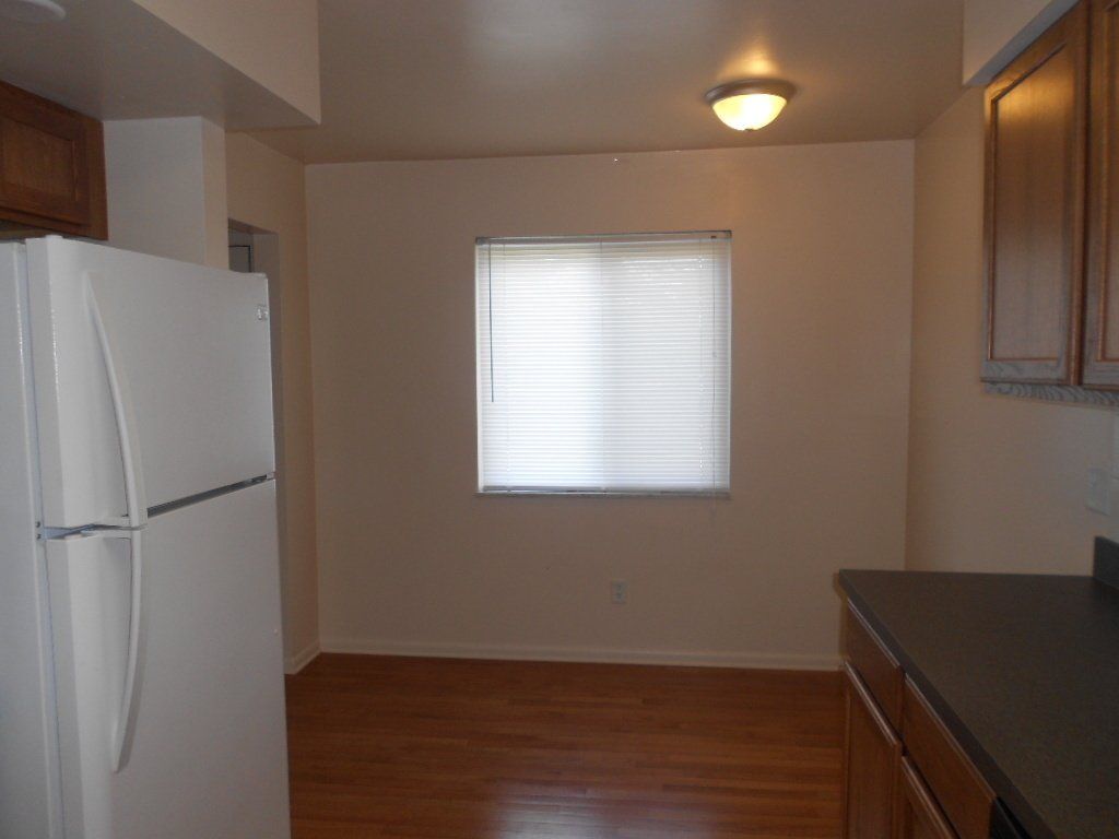 393 E. 18th Ave. - Kitchen 01