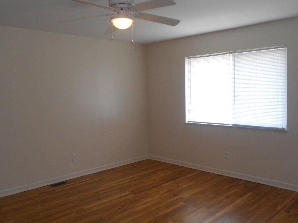 393 E. 18th Ave. - Bedroom 03