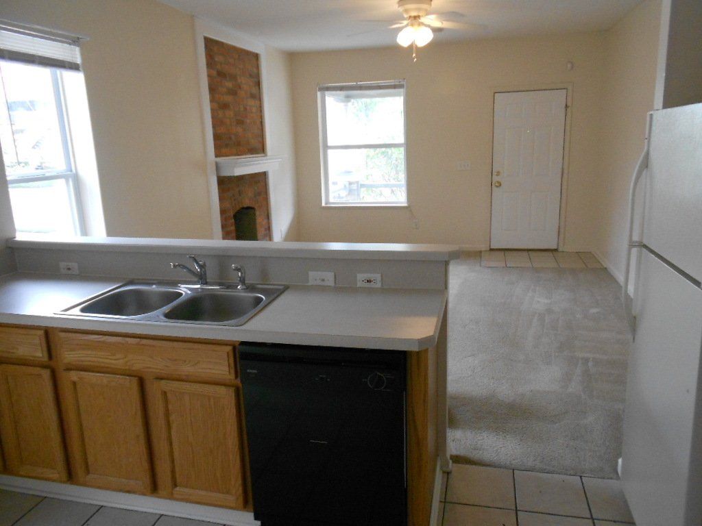 80 -82 E. 11th Ave kitchen