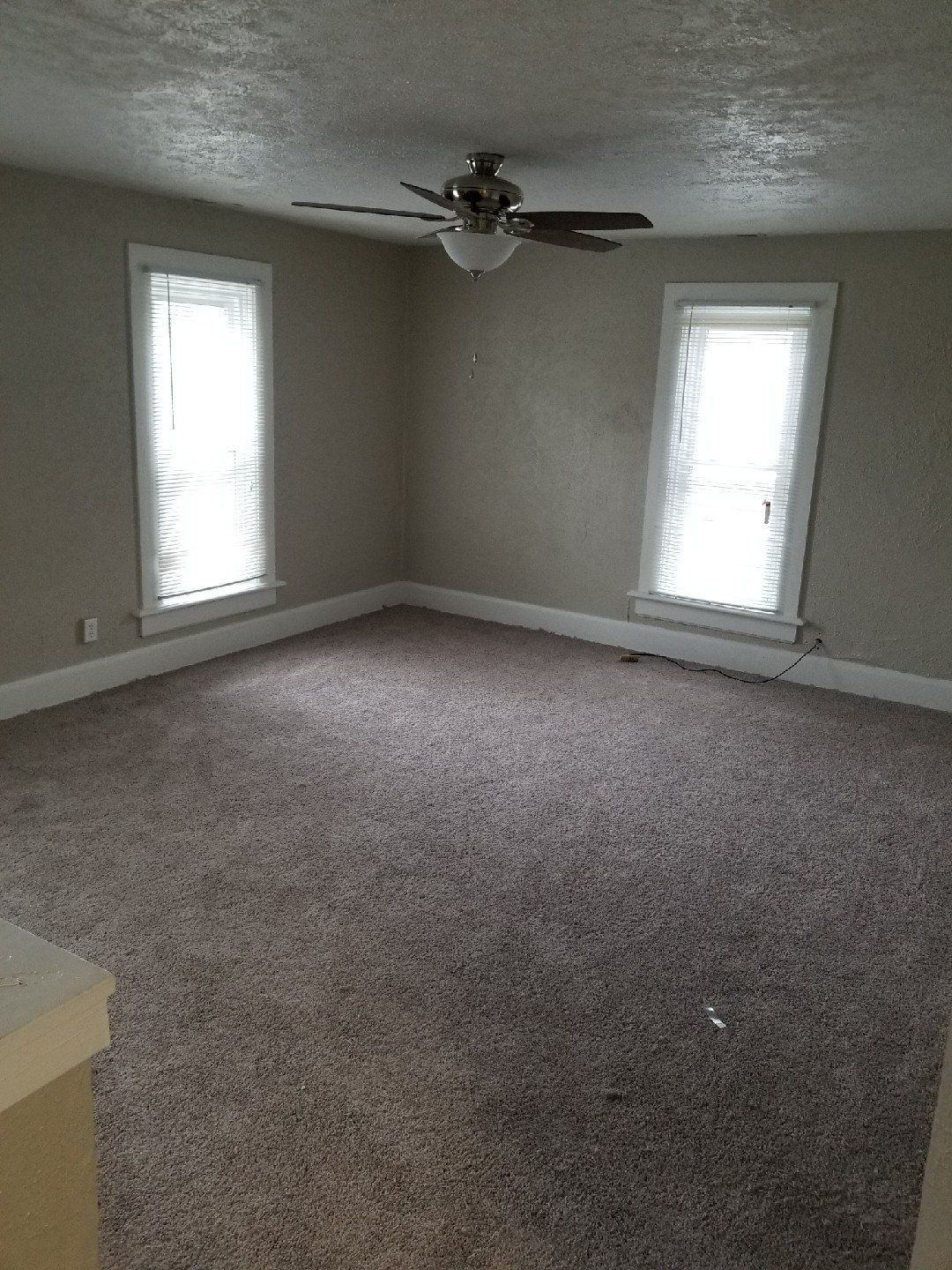 41-43 W. Tompkins living room 5