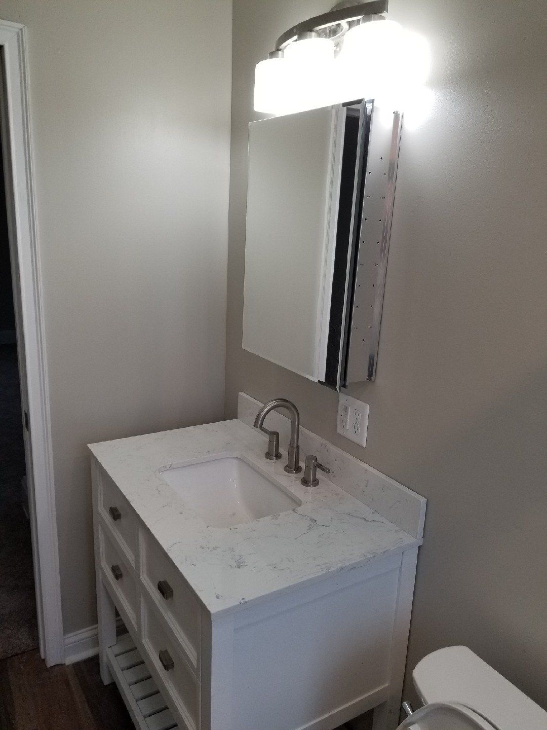 41-43 W. Tompkins bathroom 1