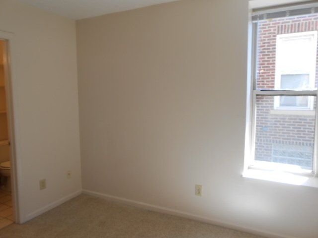 44 E. 12th Ave. Apt. A bedroom 5