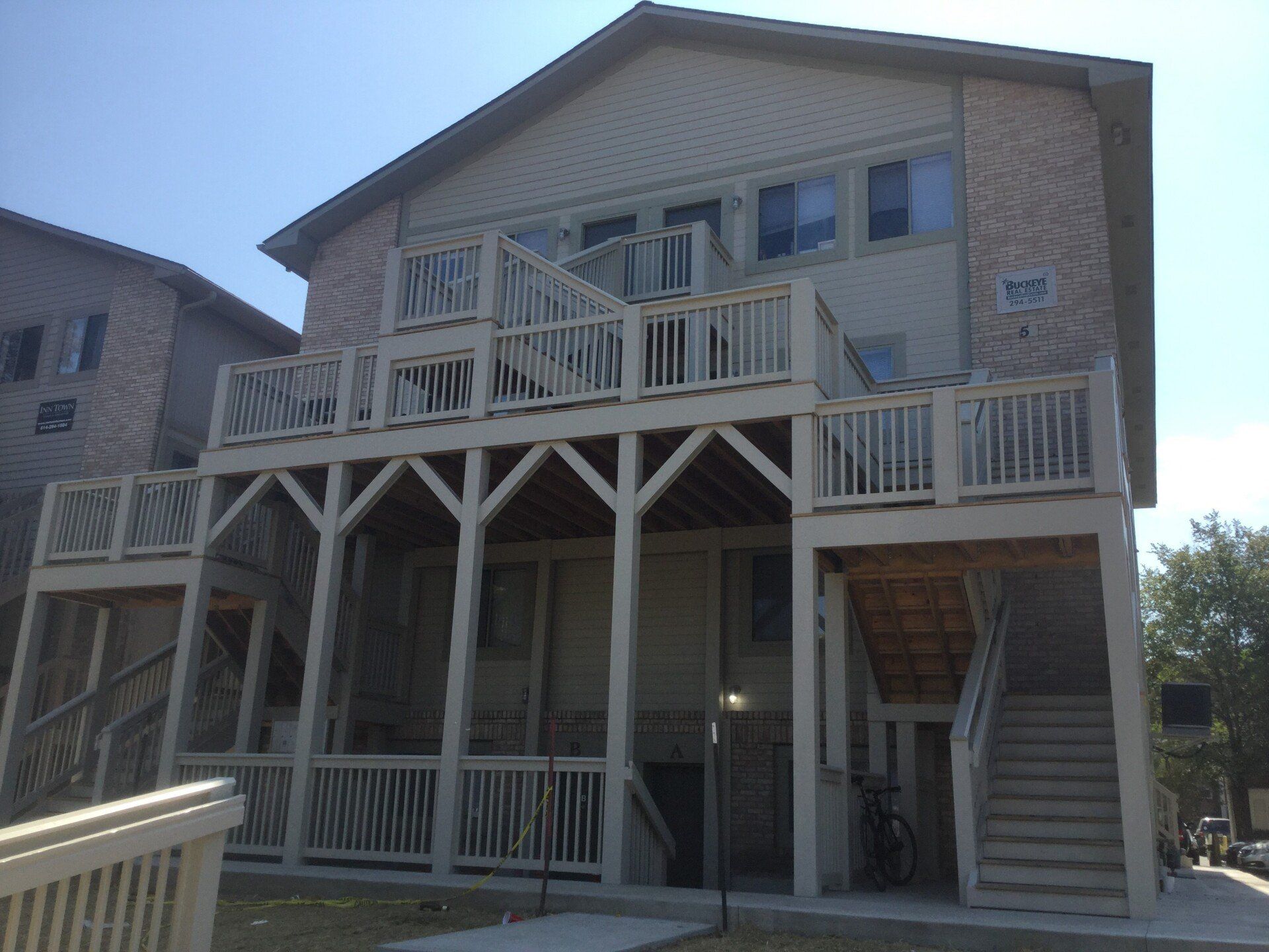 53 E. 12th Ave. Apt. B