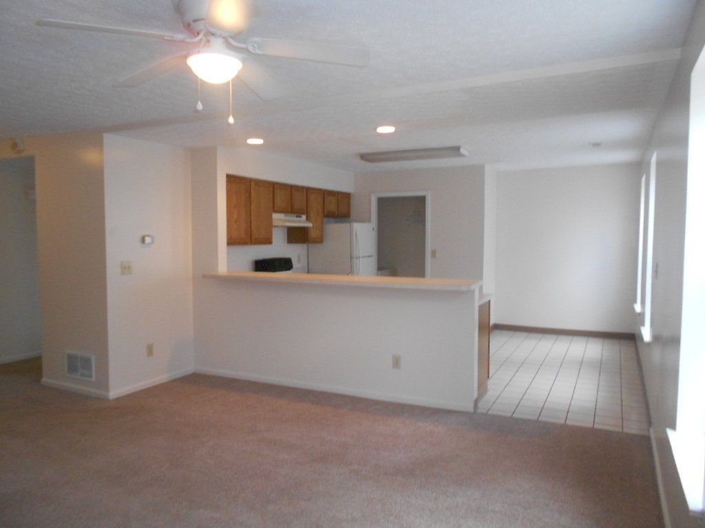 61 W. 10th Ave Apt. B living room