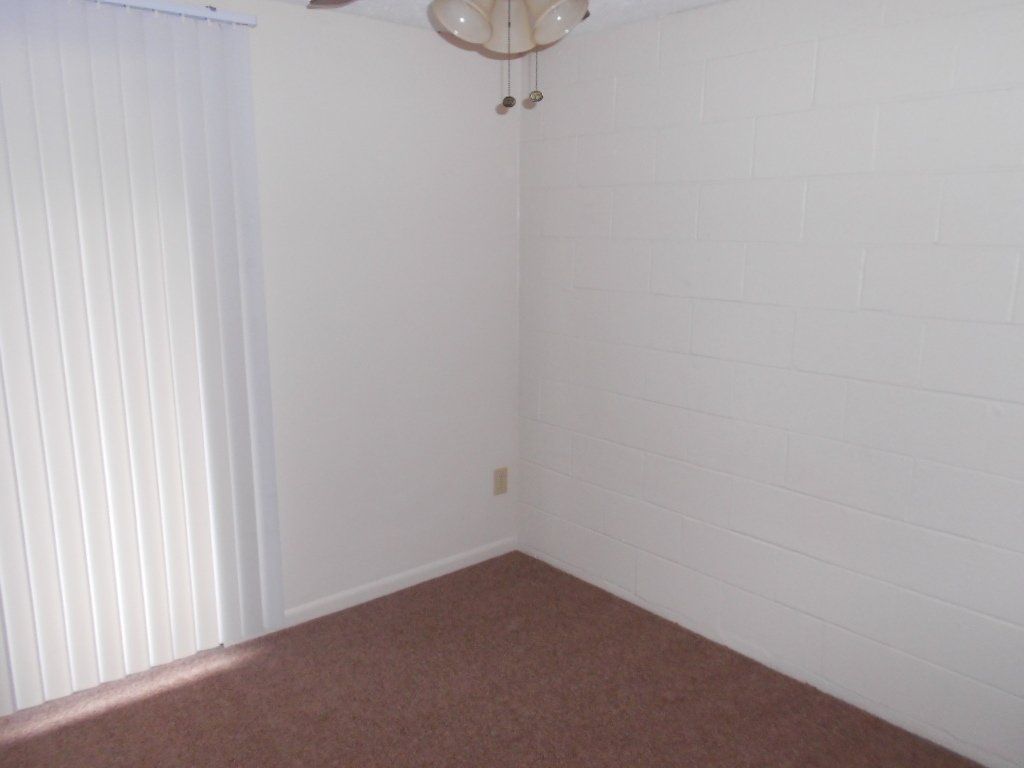 1556 - 1562 Hunter Ave bedroom 7