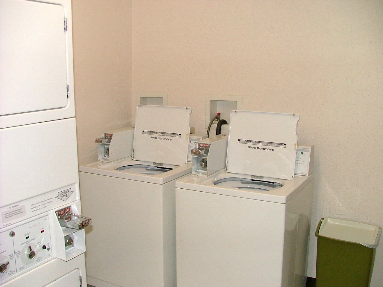 1400 King Ave.- Im Unit Landry