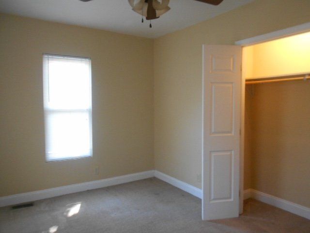 storage at 91-93 W. Northwood Ave