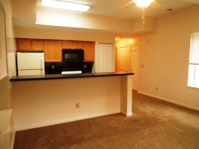 93 E. 15th Ave. Apt. D - Kitchen 06