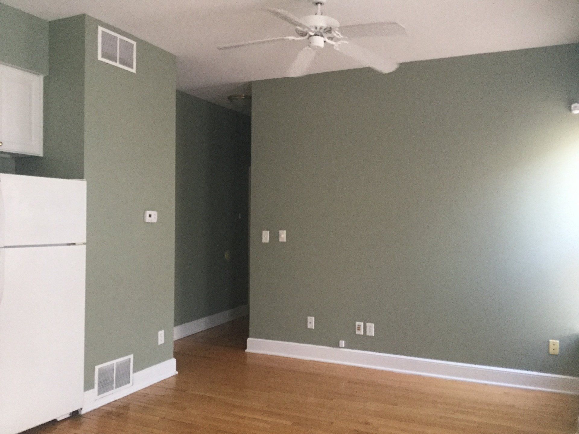 1694-1702 N. High St (1694) interior 2