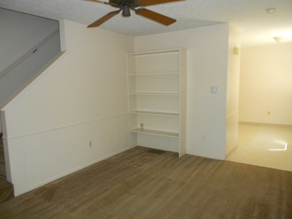 1417 - 1423 Hunter bedroom 2