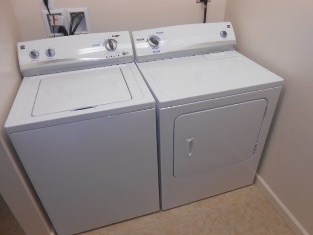 2492-2498 Neil Ave. -In Unit Laundry