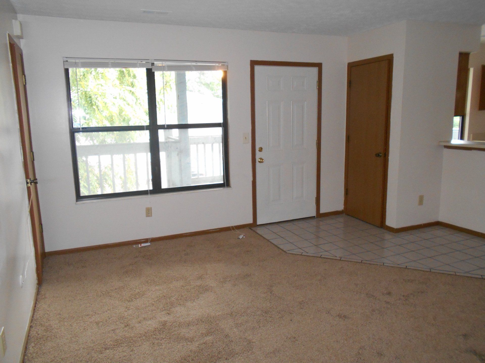 175 E. 13th Ave. Apt. 2A & Apt. 2B- Living Room 02