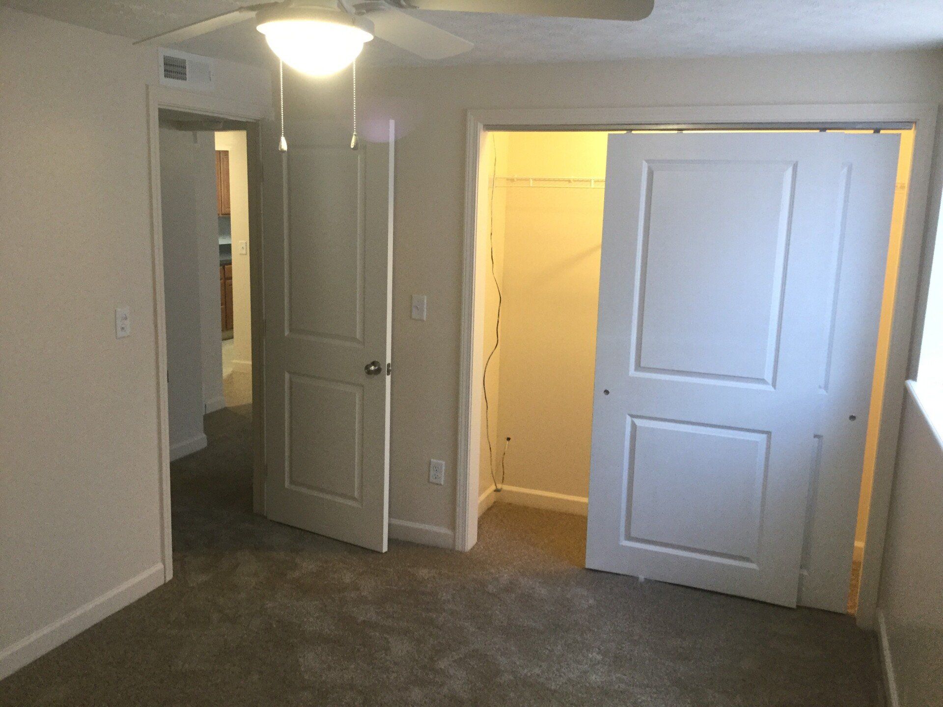 130 W. Maynard - Bedroom Apt 1H