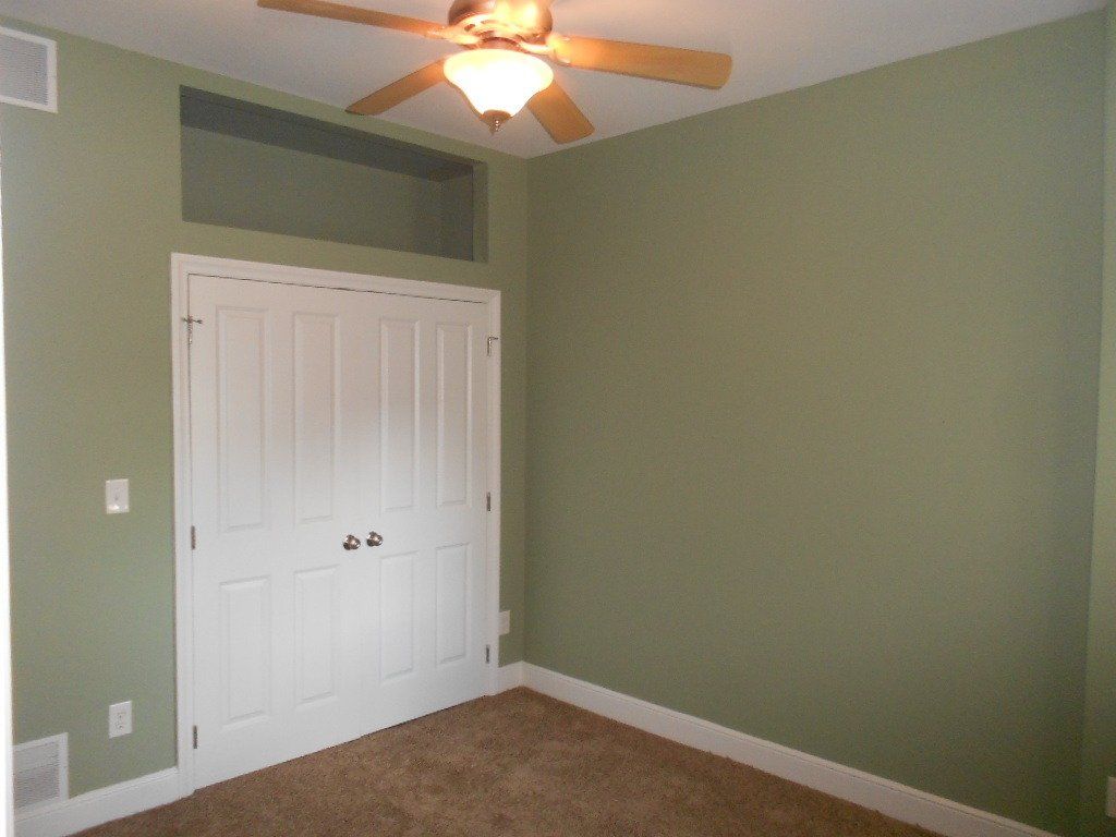 1694-1702 N. High St (1694) interior 10