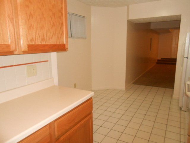 121 E. 15th Ave Apt. I interior 20