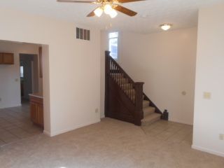 1522 Worthington living room