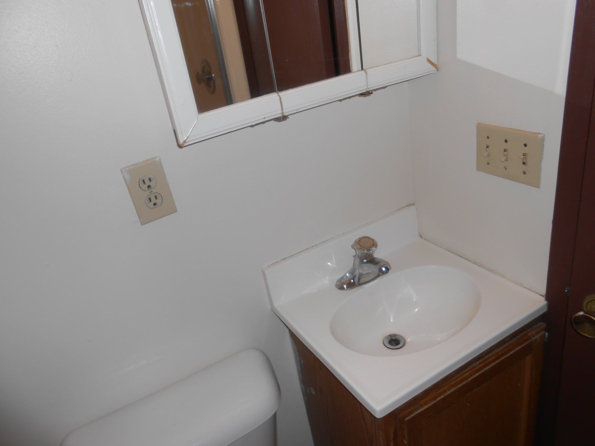 161 W. 10th Ave bathroom