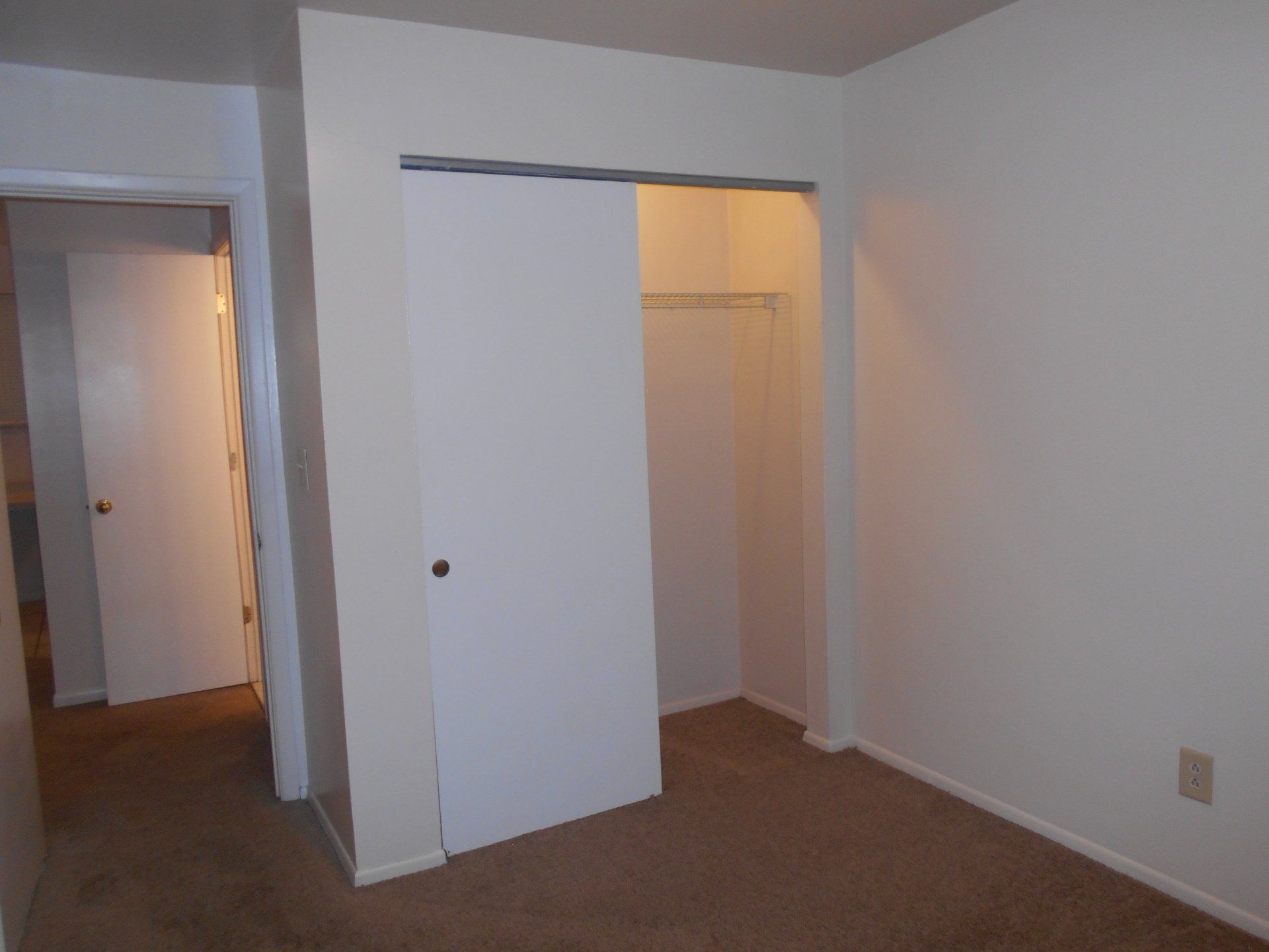 60 Chittenden - Bedroom 04