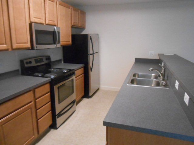 100 E. Norwich Apt. 7 interior