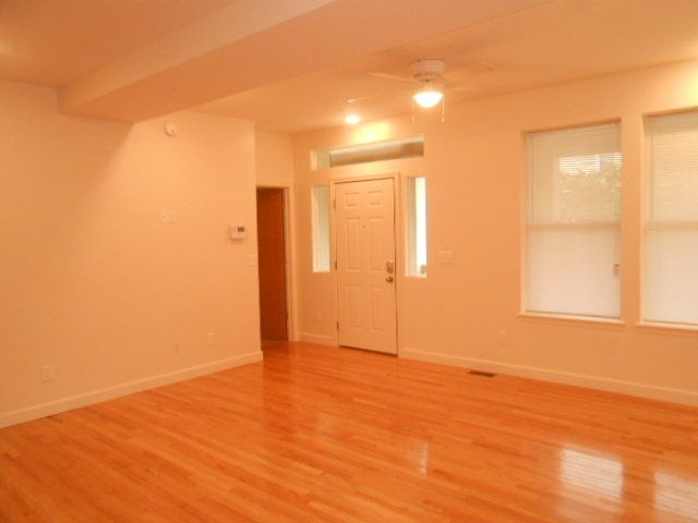 2357 Neil Ave. - Living Room 02