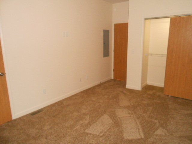 2357 Neil Ave. - Bedroom 05