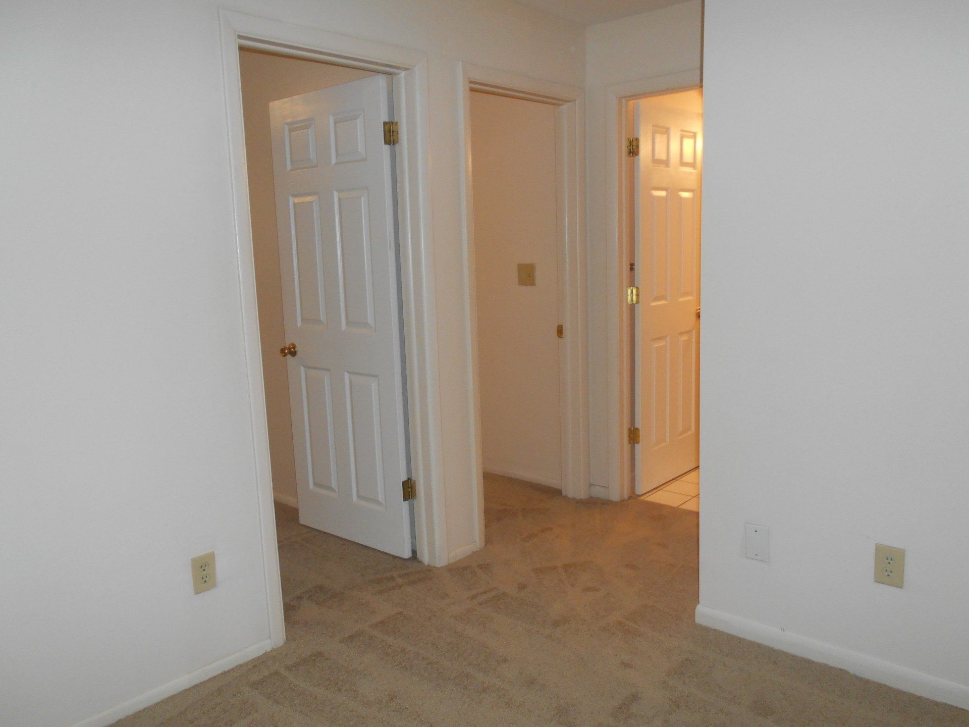 60 Chittenden - Doors