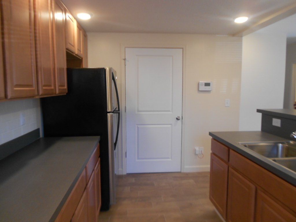2241 Neil Ave. - Kitchen 01