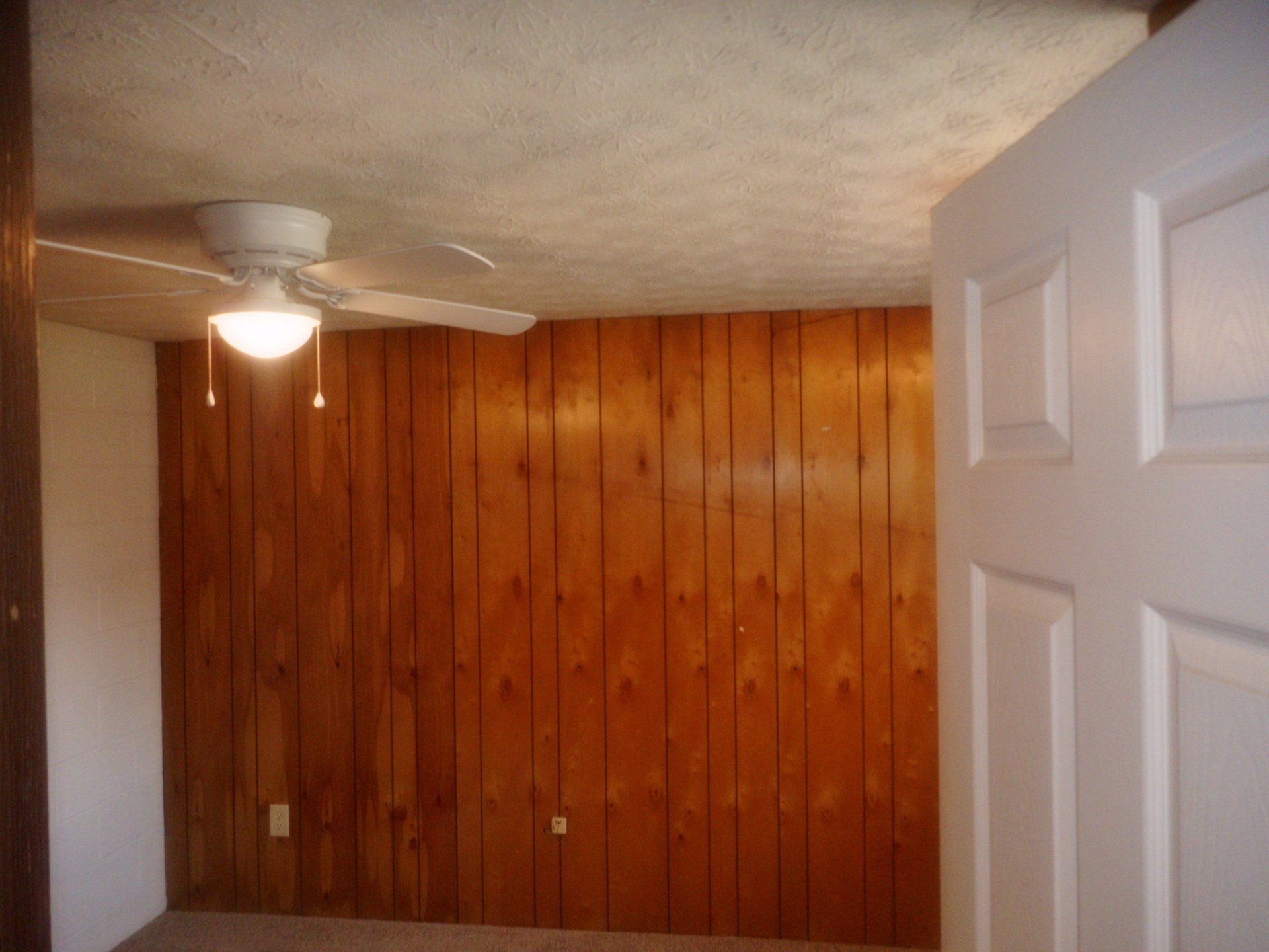 ceiling fan at  63 W. 10th Ave