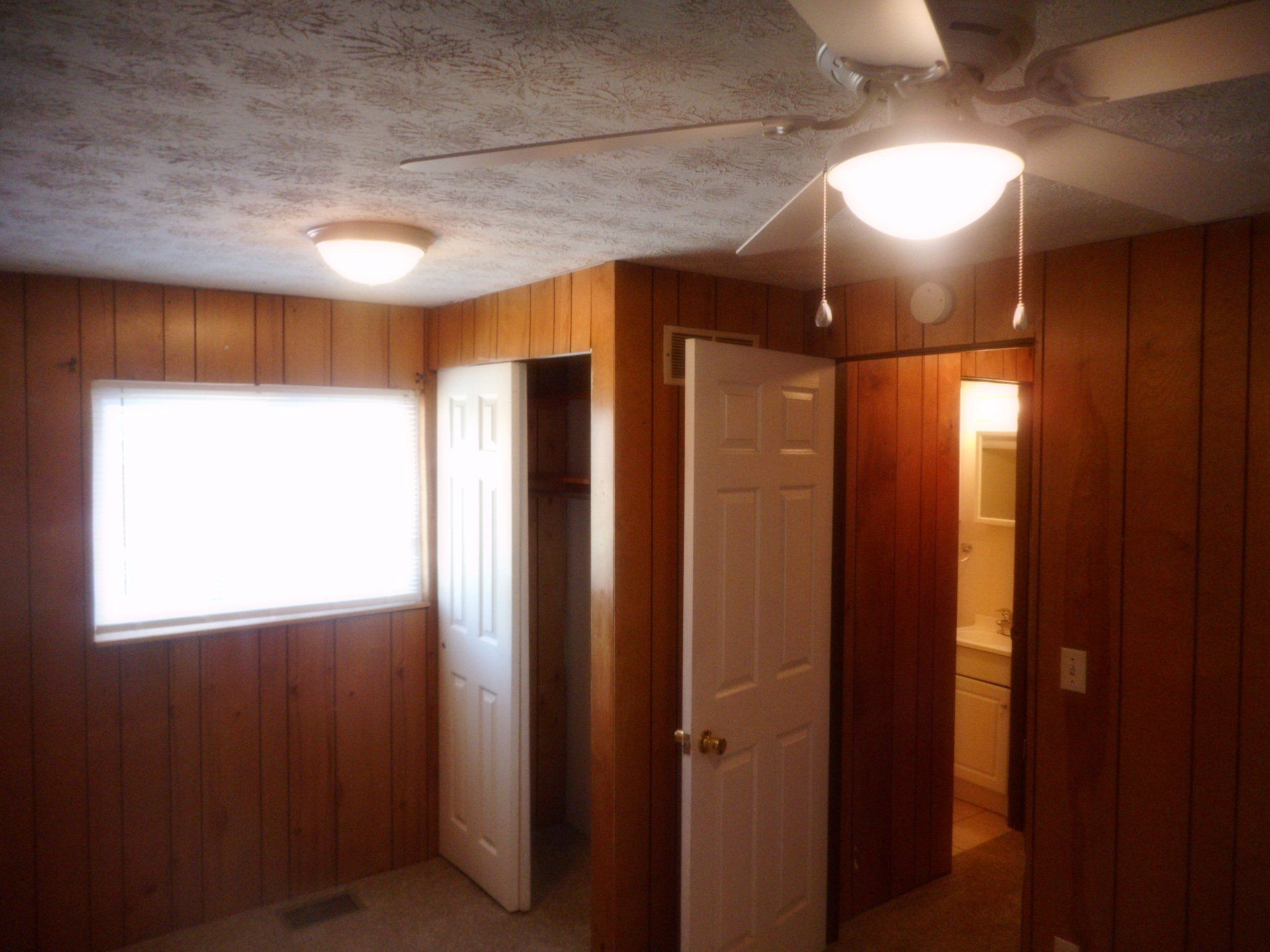 63 W. 10th Ave bedroom