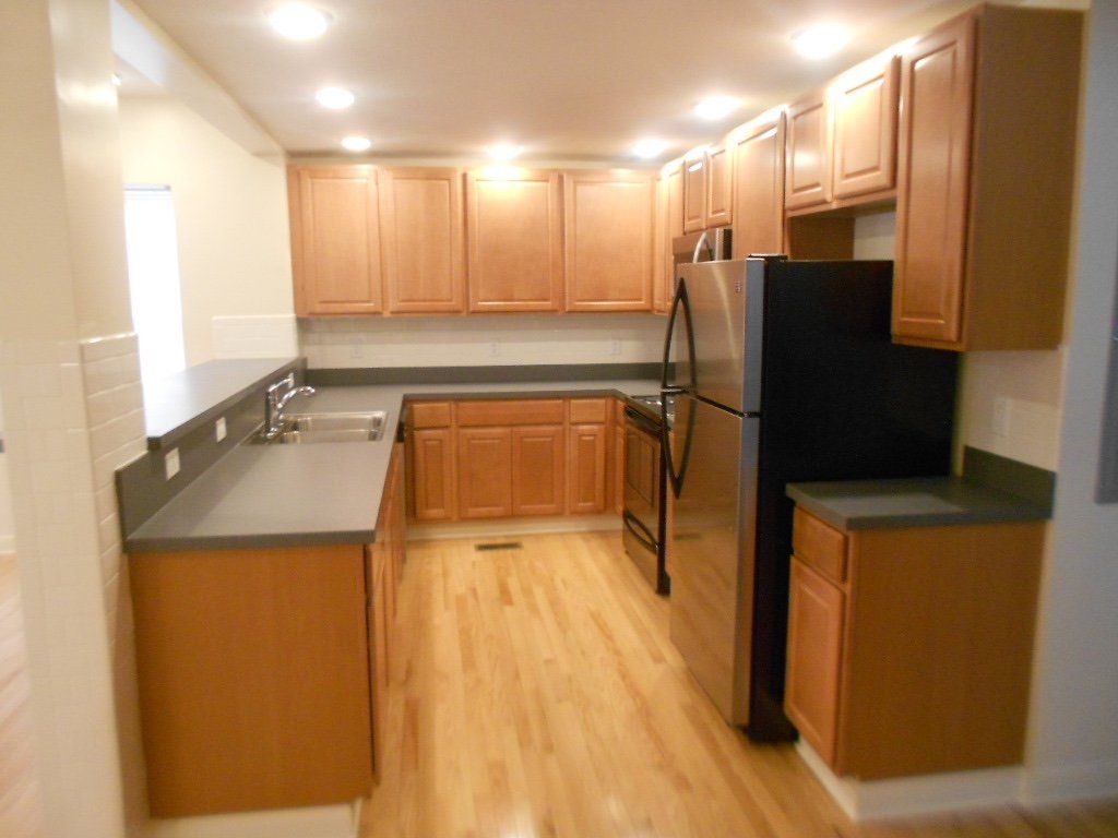 2239 Neil Ave. - Kitchen 01