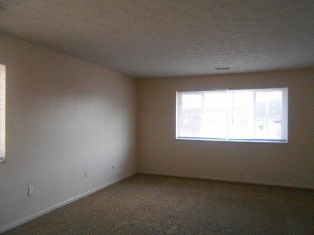 31 & 35 E 12th Ave master bedroom window