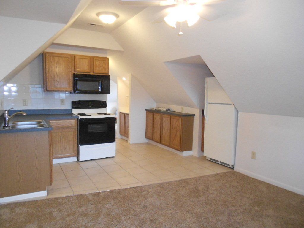 367 W. 6th Ave. #10 interior 2