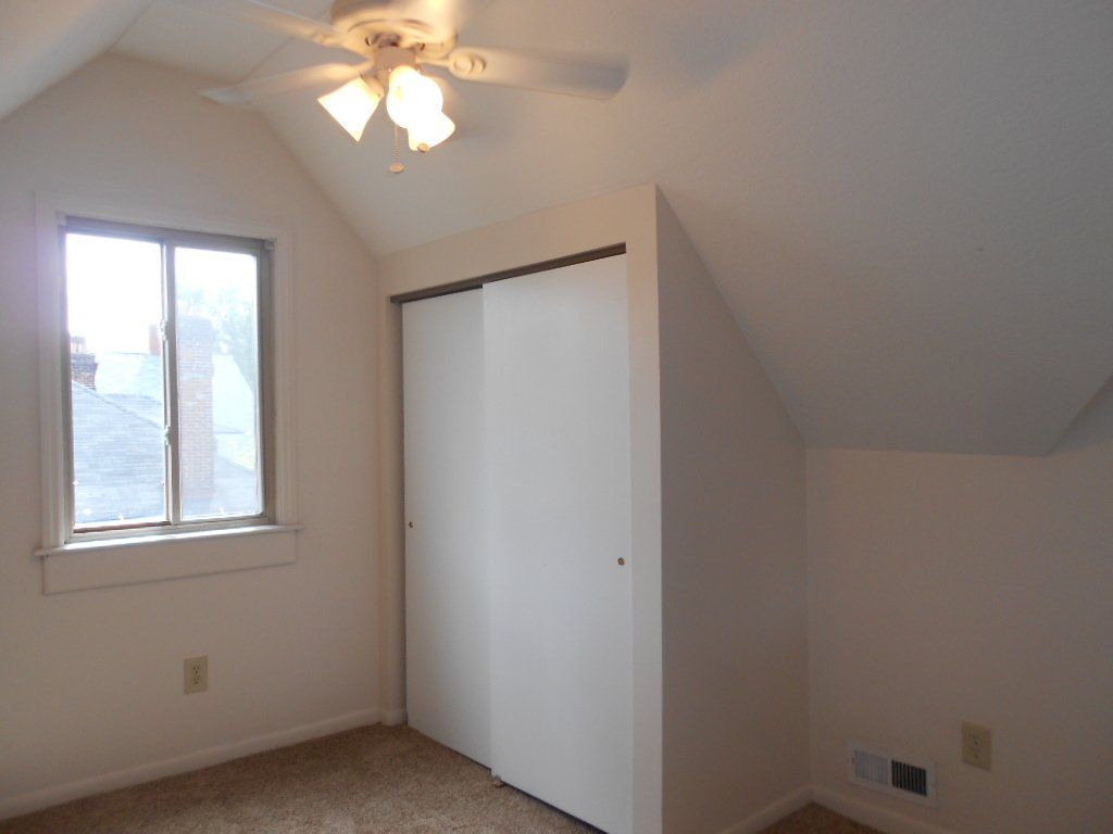 367 W. 6th Ave. #10 interior 1