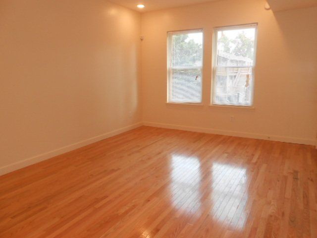 Living room with Hardwood Flooring