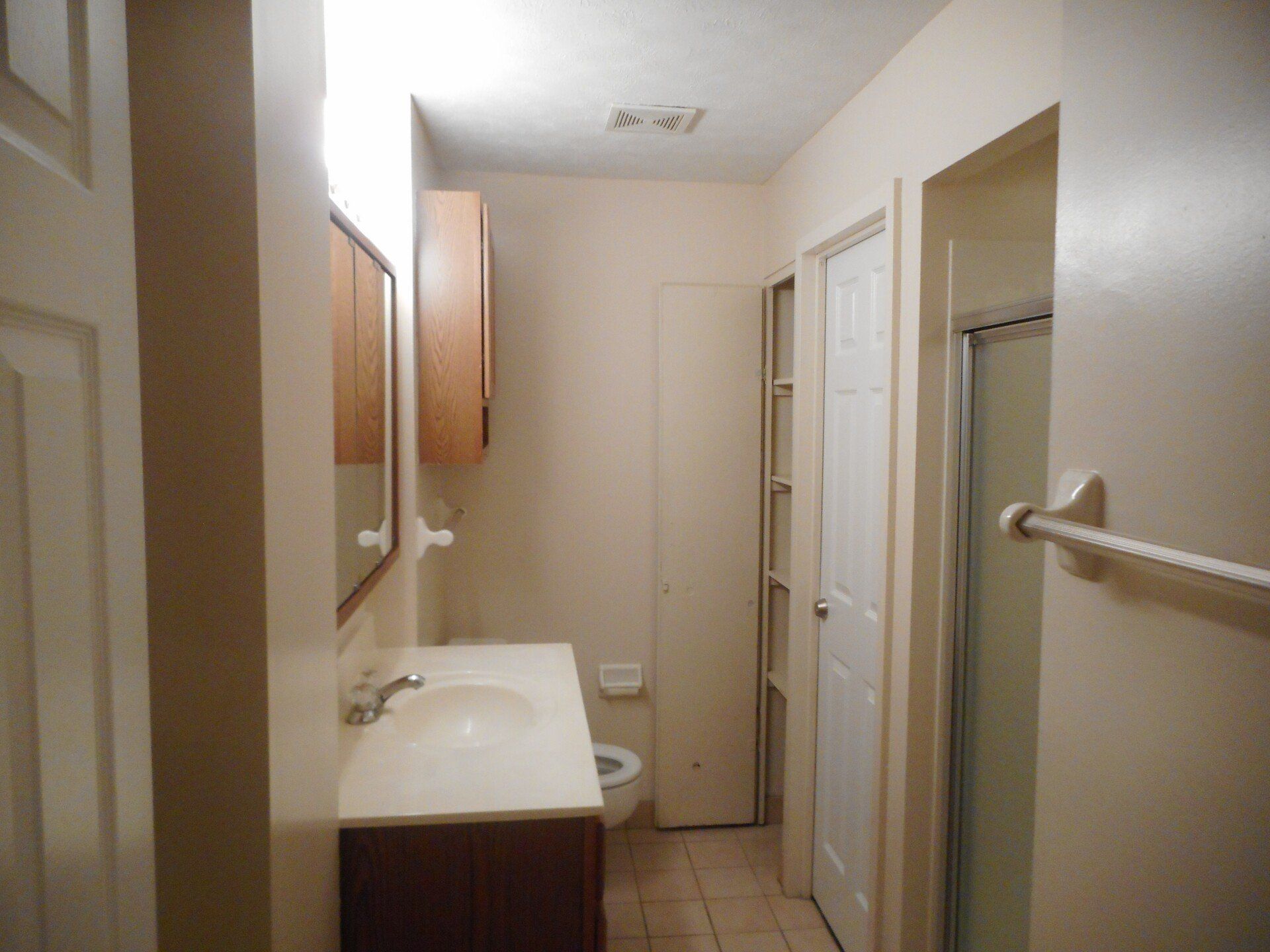 150-161 W. Maynard - Bathroom 07