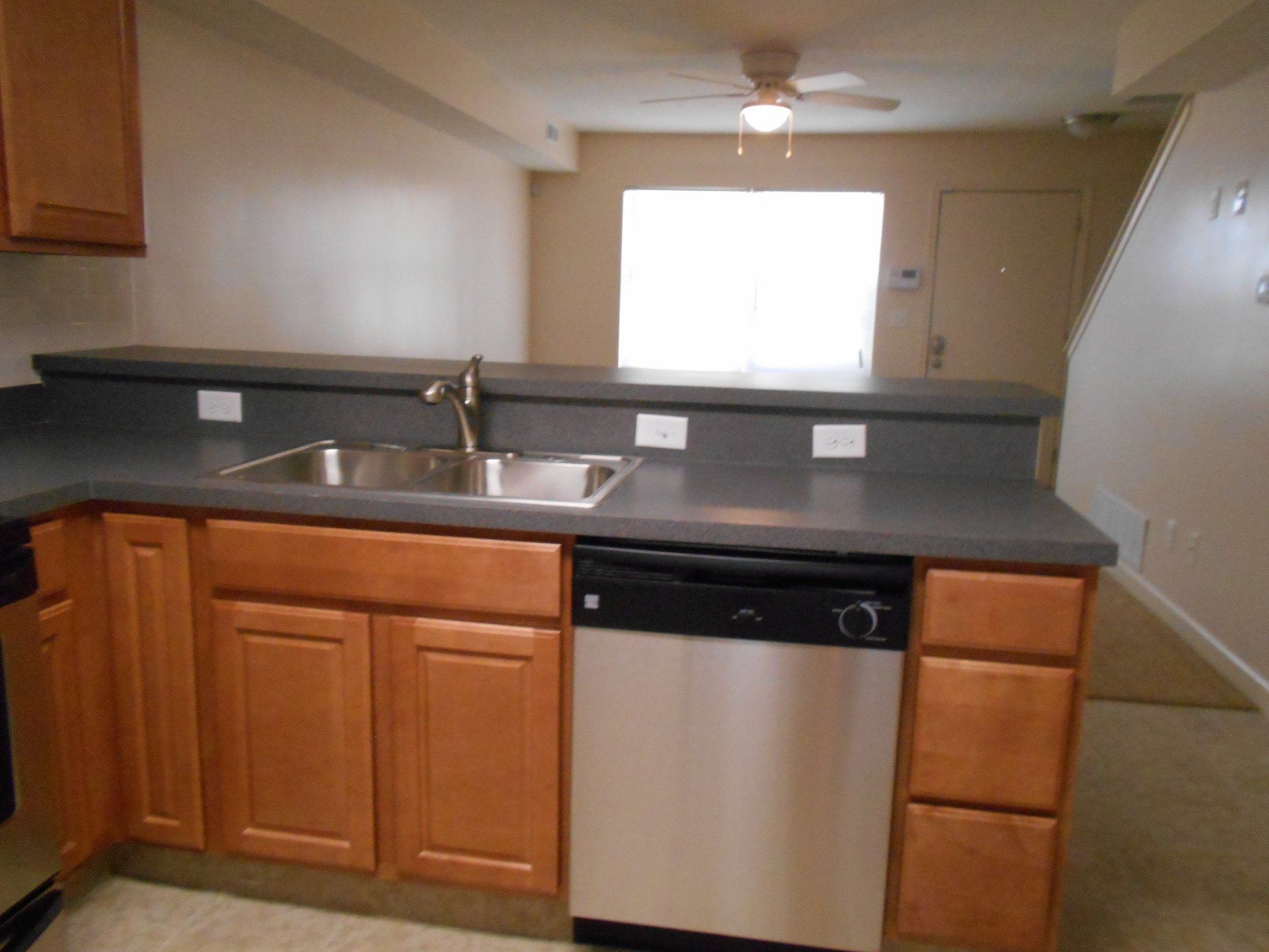 100 E. Norwich Apt. 3 - Kitchen 02