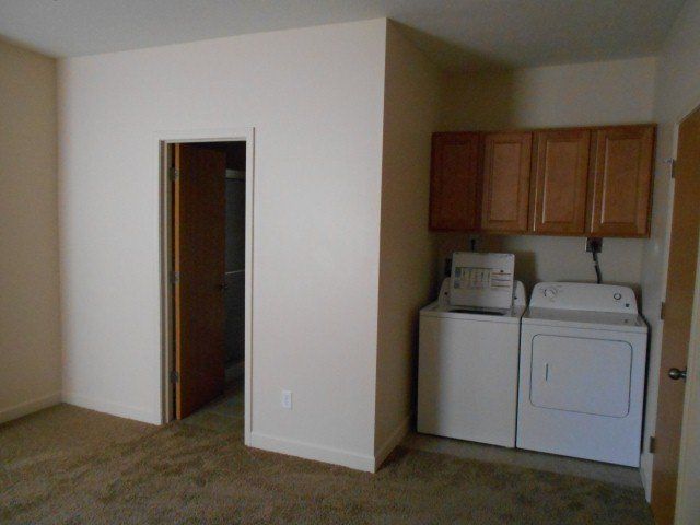 1457 Neil interior 9