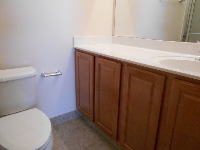 1457 Neil interior 7