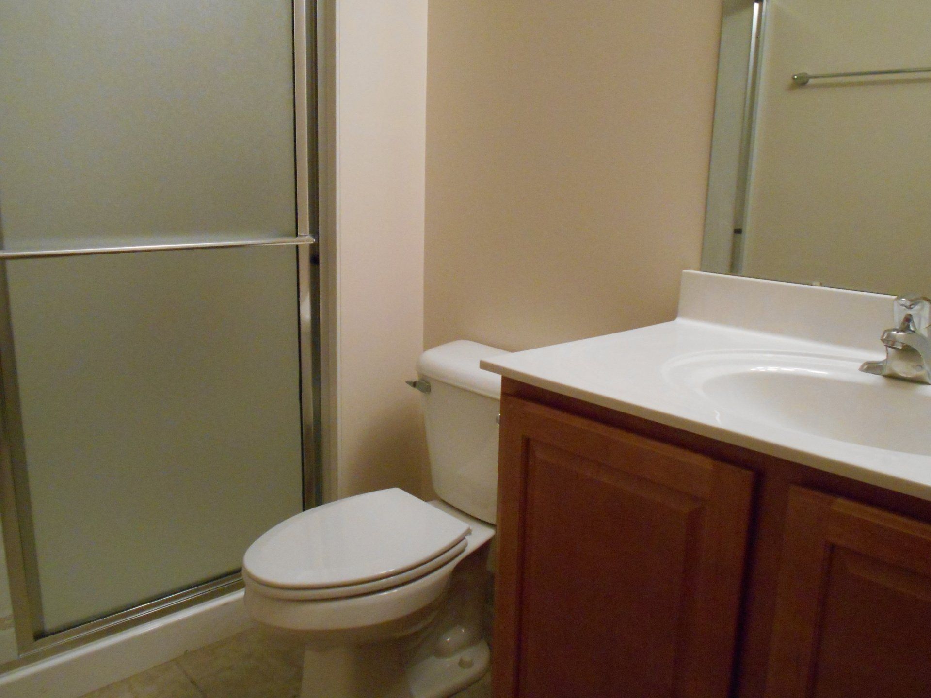 1459 Neil Ave - Bathroom