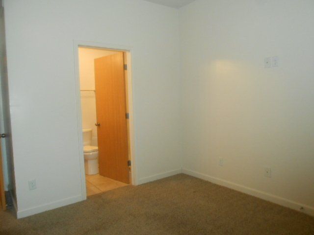1469  Neil Ave.- Bedroom 03