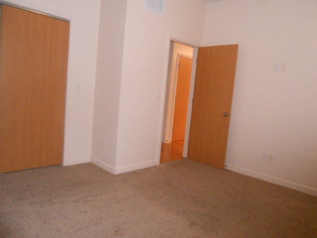 1469 Neil Ave.- Bedroom 02